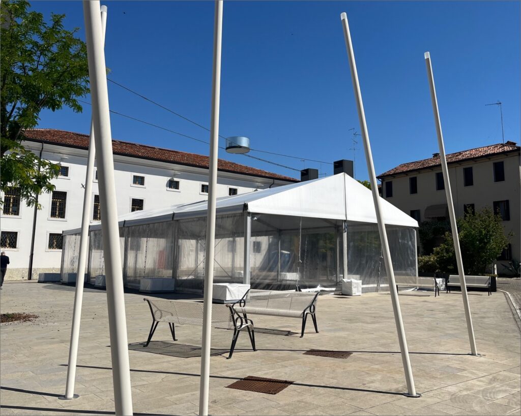 100° anniversario Associazione Nazionale Alpini Pordenone con le tendocoperture Marcolin.