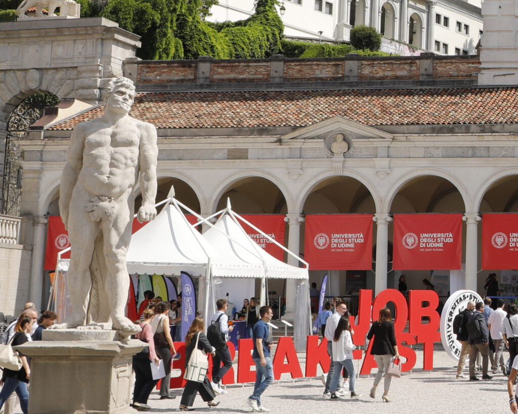 Job breakfast 2025: sotto i nostri gazebo i giovani incontrano il loro futuro!